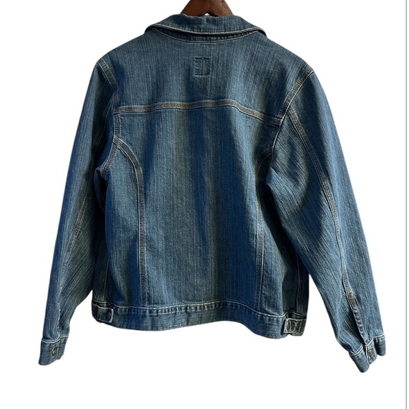 Carhartt denim jacket - Picture 2 of 5